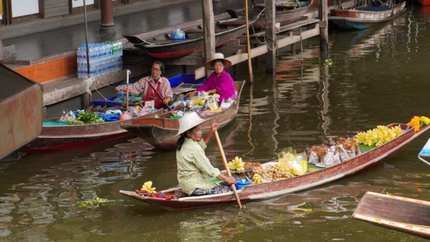 Floating Market